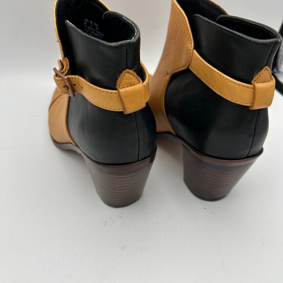 Wolverine 1000 Mile Rockford by Samantha Pleet Bootie. Size 8 - Picture 6 of 7